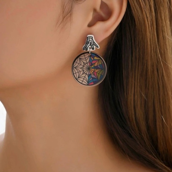 2/$30🌵 Wednesday Addams Stained Glass Thing Earrings Nevermore Jewelry Goth NEW - Picture 3 of 9